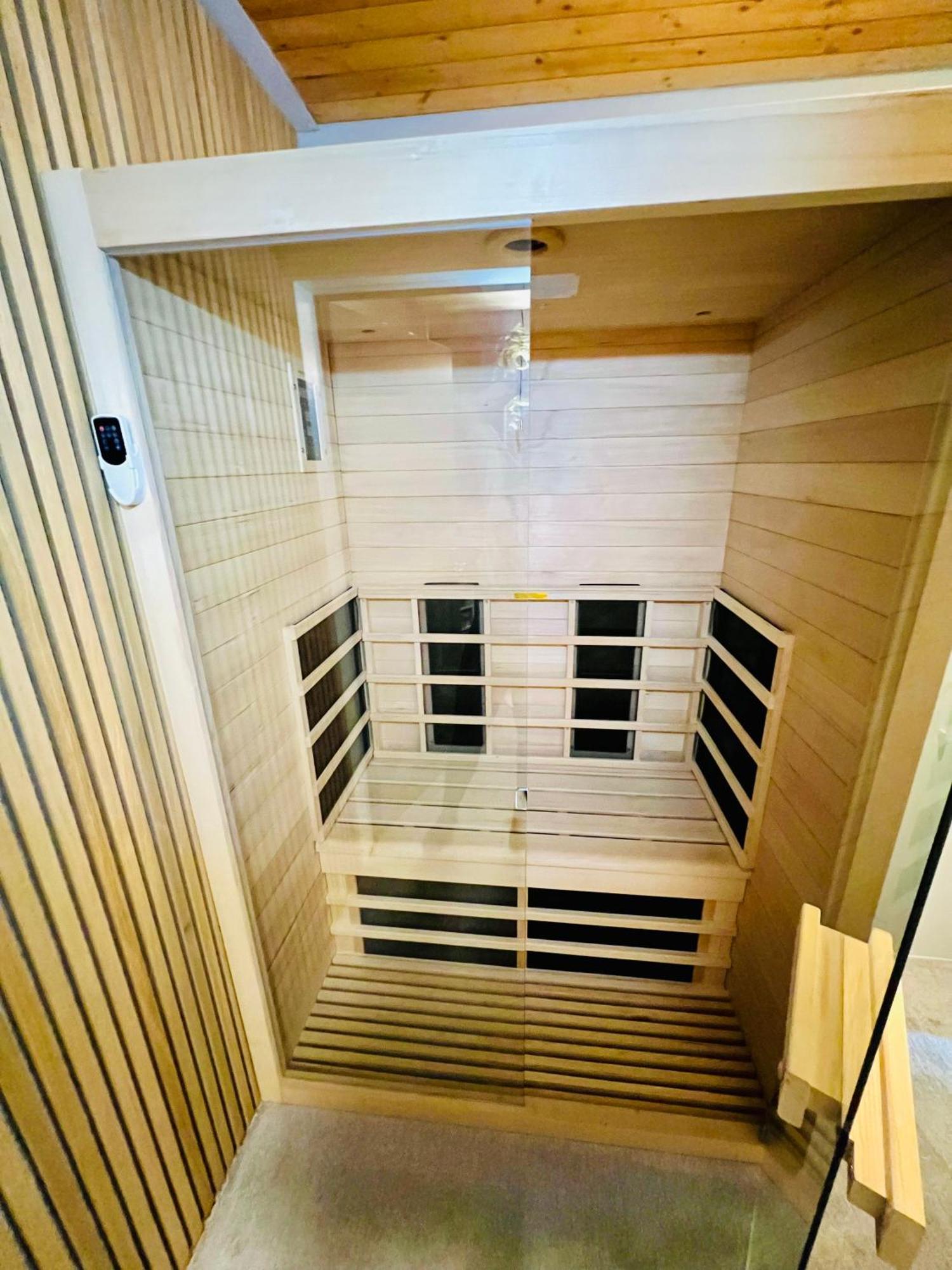 Schönwalde Mitten Im Schwarzwald Mit Infrarot-Sauna Und Garagenparkplatz מראה חיצוני תמונה