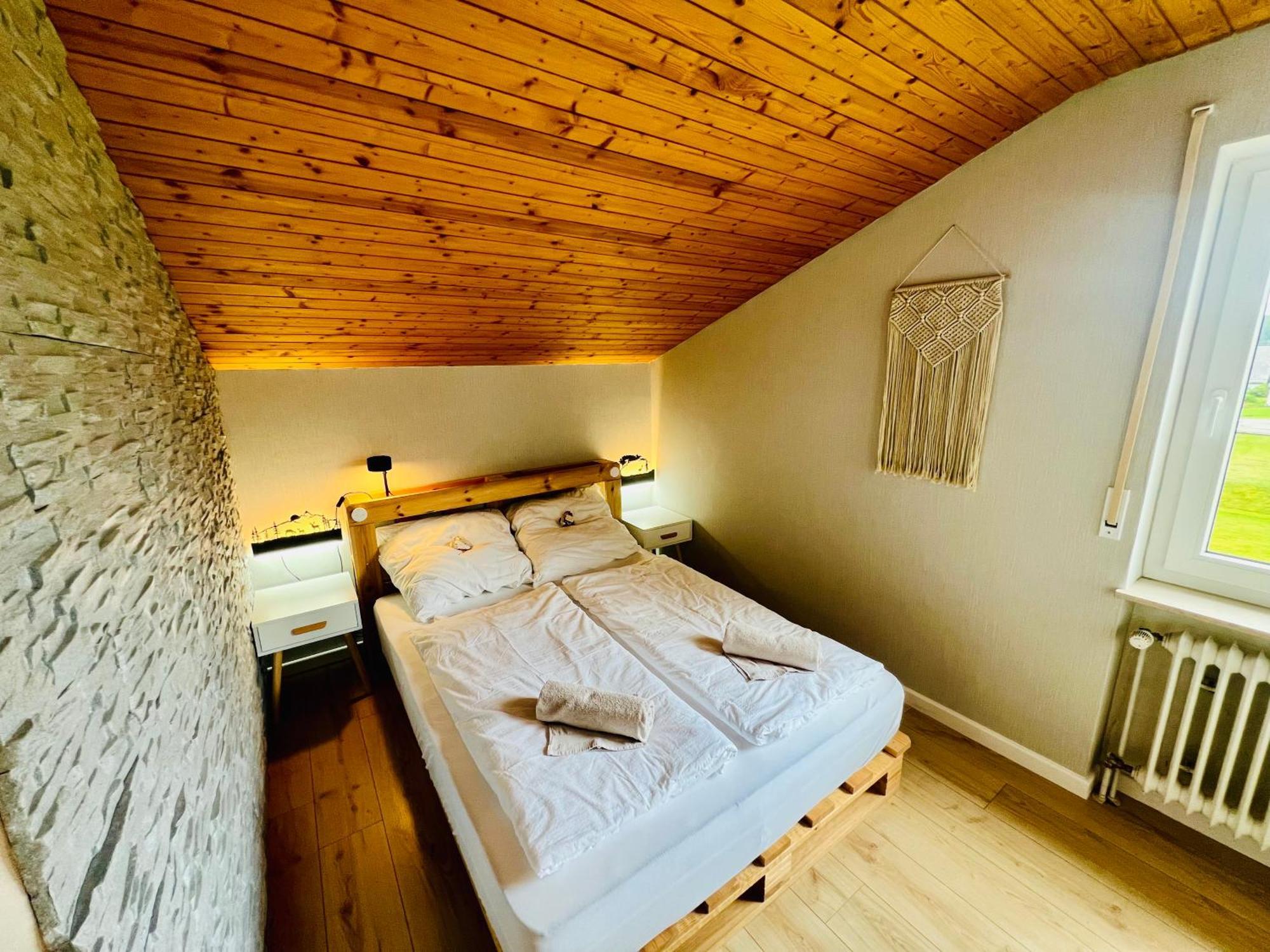 Schönwalde Mitten Im Schwarzwald Mit Infrarot-Sauna Und Garagenparkplatz מראה חיצוני תמונה